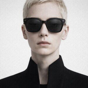 NWT! BLUE ELEPHANT NEMO-S black